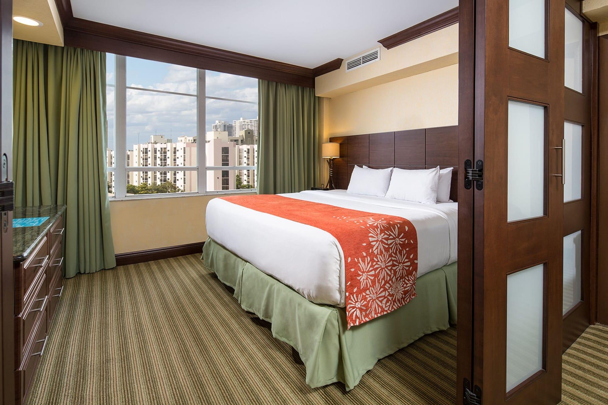 Newport Beachside Hotel & Resort Sunny Isles Beach Buitenkant foto
