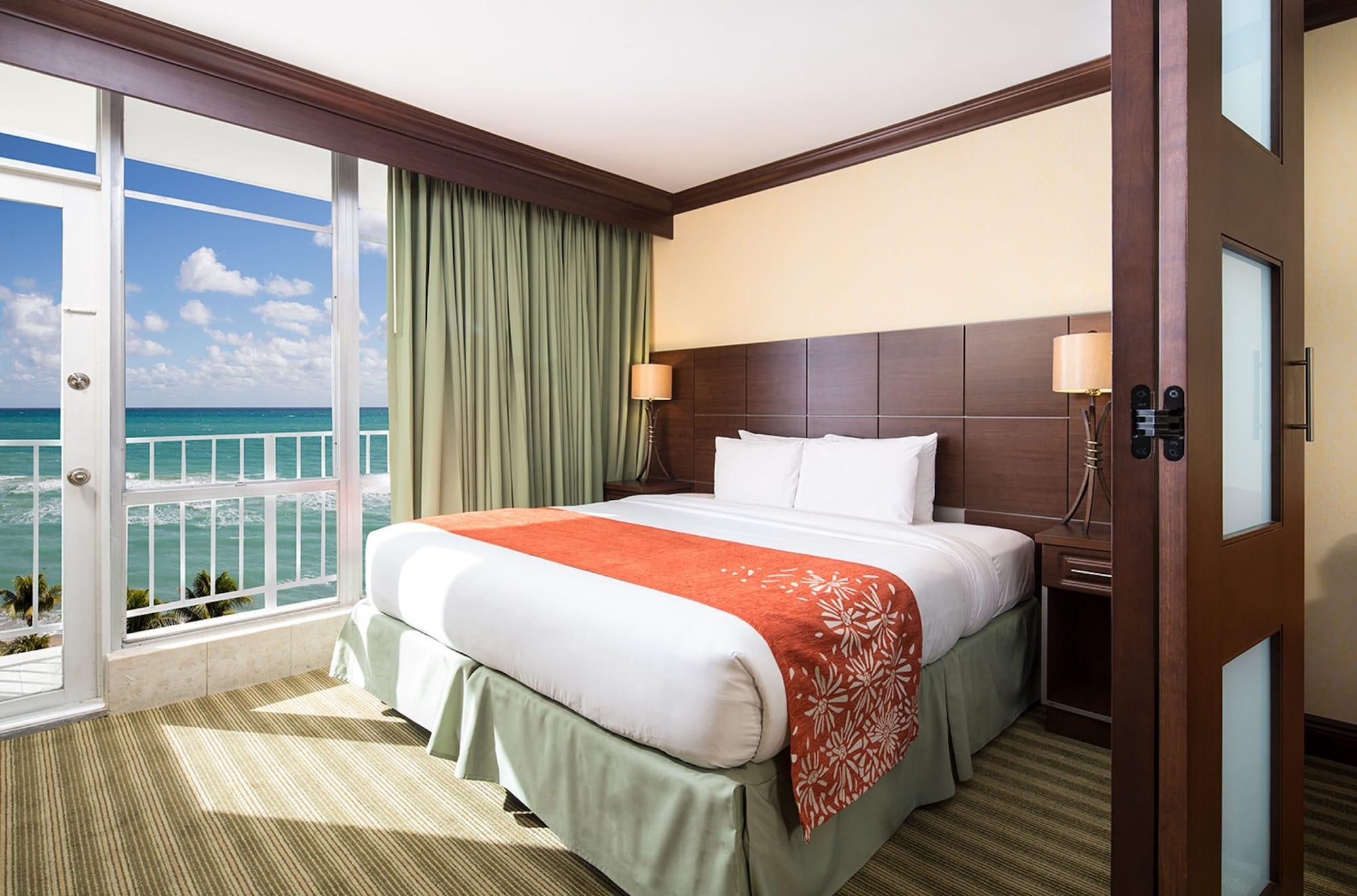 Newport Beachside Hotel & Resort Sunny Isles Beach Buitenkant foto