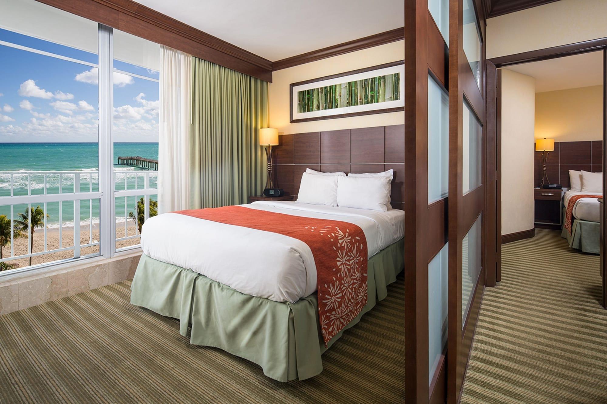 Newport Beachside Hotel & Resort Sunny Isles Beach Buitenkant foto