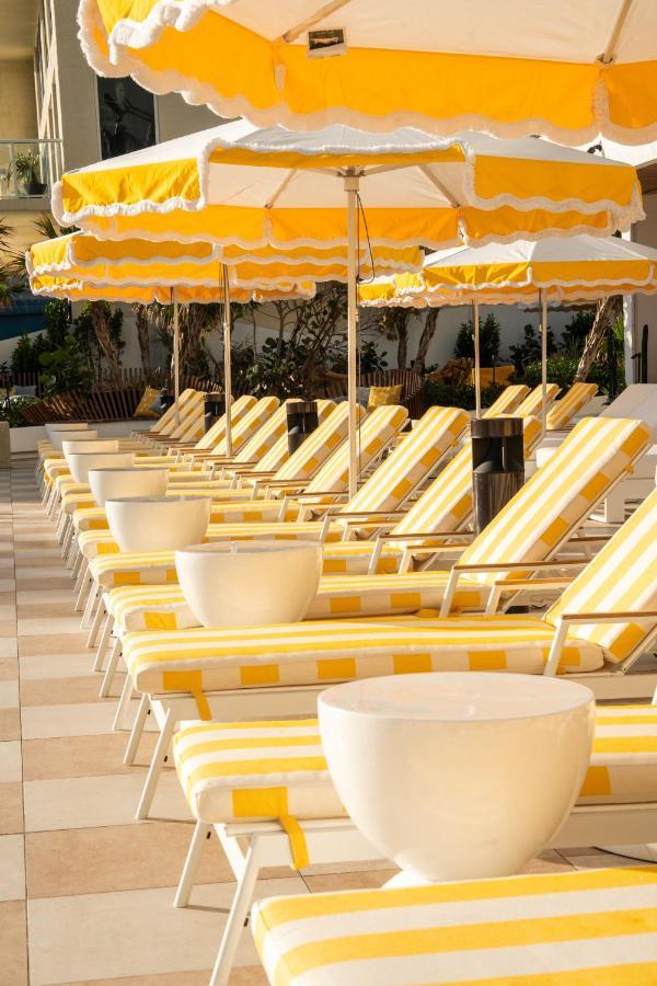 Newport Beachside Hotel & Resort Sunny Isles Beach Buitenkant foto